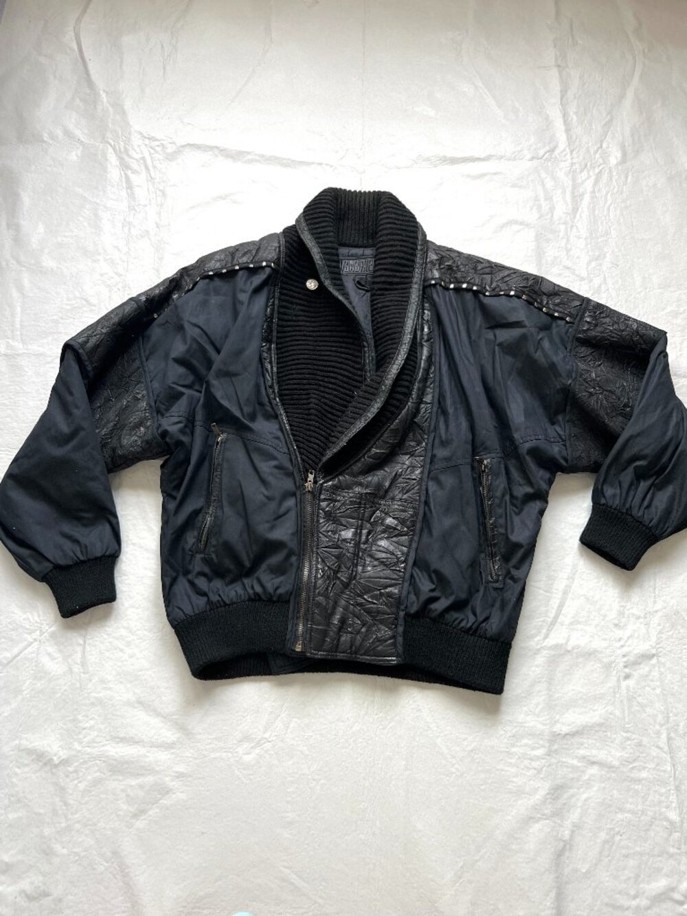Vintage 80s leather jacket womens medium black big collar zip studded Gabrielle